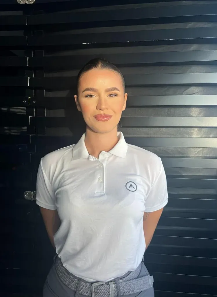 Stewardess Jasmina Lehman